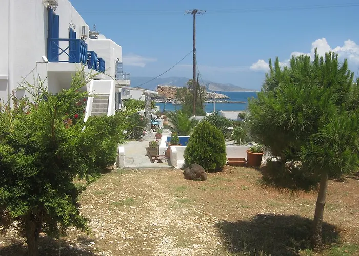 Aegean Star 3* Karavostasis (Folegandros)