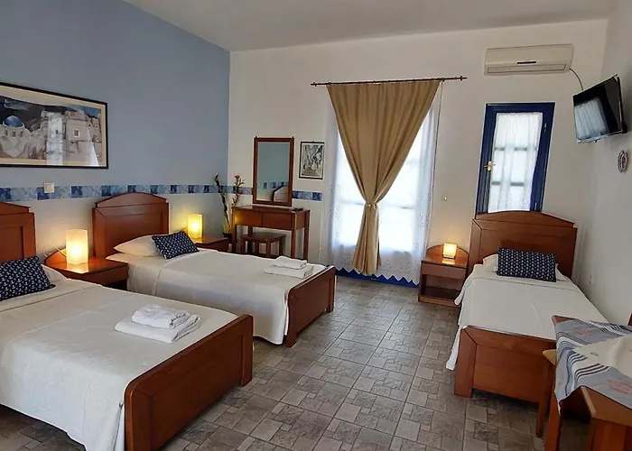 Aegean Star 3* Karavostasis (Folegandros)